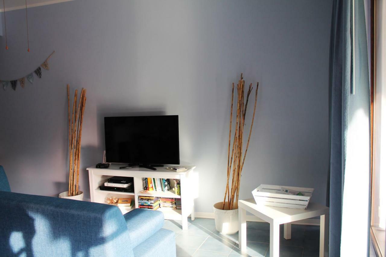 勒托阳尼Light Blue House公寓 外观 照片
