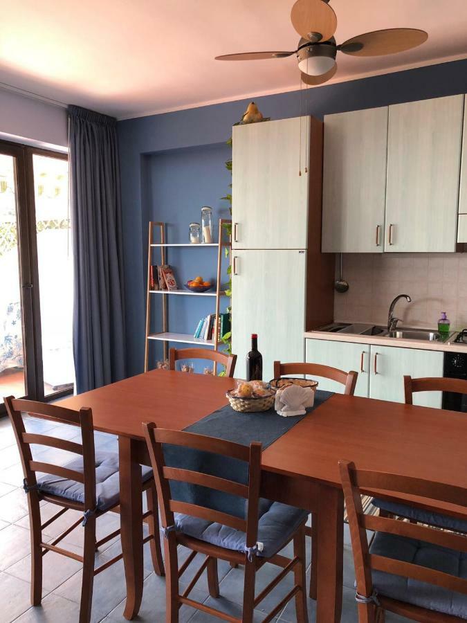 勒托阳尼Light Blue House公寓 外观 照片